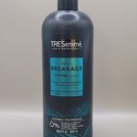 TRESemme(Anti- BREAKAGE +VITAMIN BLEND) Shampoo 828ml
