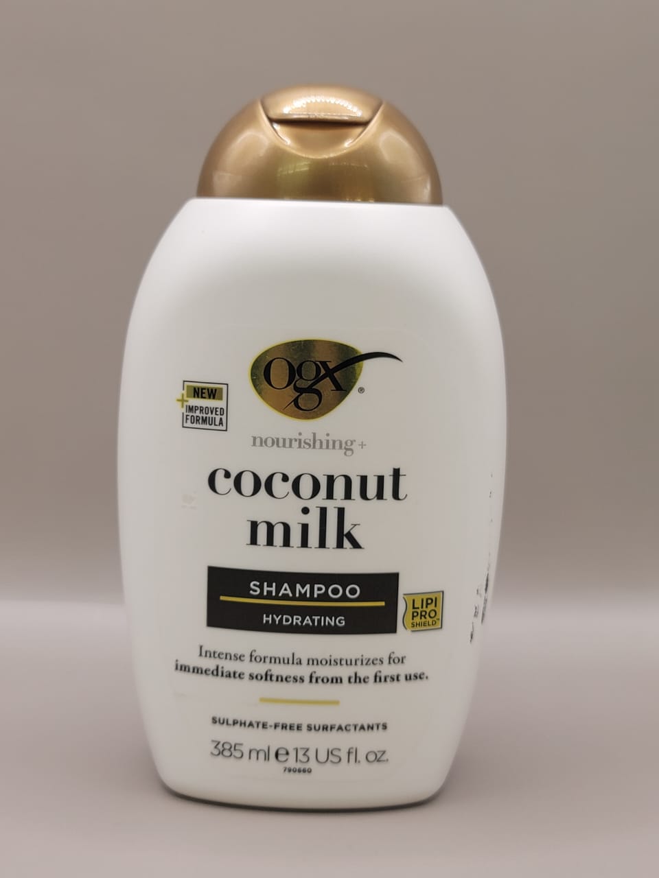 IMG-20250202-WA0057 ogx (nourishing coconut milk) hydrating shampoo 385 mle - Image 1