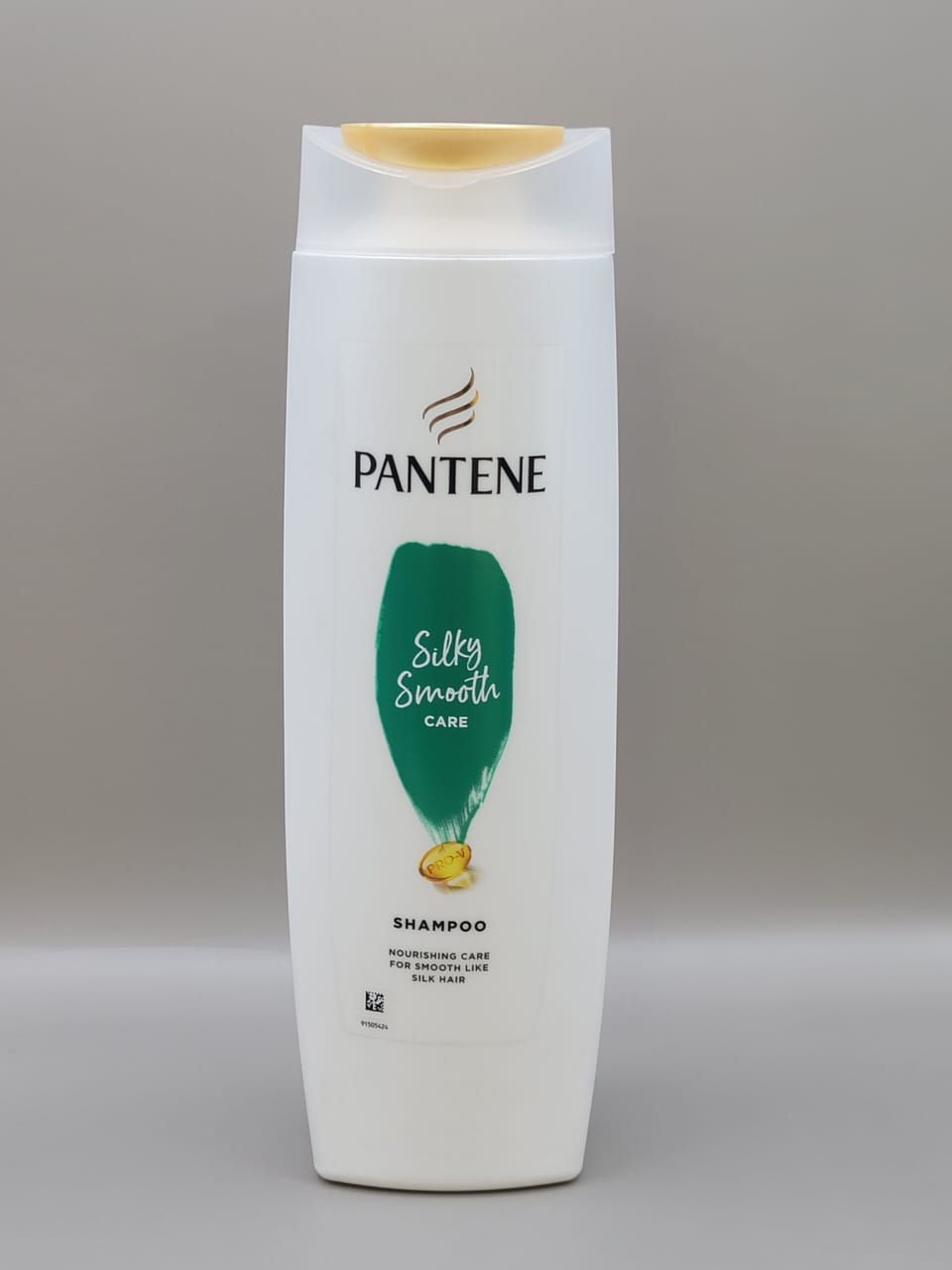 IMG-20250202-WA0091 PANTENE (Silky Smooth Care Shampoo) 320ml - Image 1