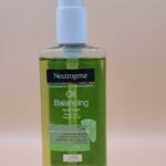 Neutrogena Oil Balancing facial wash