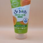 ST.Ives. Fresh skin SCrub (Apricot) 150ml