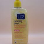 Clean & Clear morning burst skin brightening facial cleanser Oil-Free (240ml)